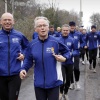 \"Koninklijke onderscheiding voor Henk Stevens , Sionshof, daarna gewoon doorrennen.\"