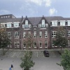 \"Oude Ambachtsschool aan de Nieuwe Marktstraat voor de rubriek Geveltoerisme
FOTOMONTAGE! 2 beelden aan elkaar geshopt.\"