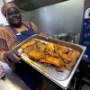 \"Afrikaane vrouwen koken in de Plak. Samenwerking met OntmoetplanB, Wereldvrouwen.\"