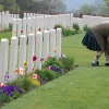 \"Groesbeek, 3-5-2010 . Koningin bezoekt Canadese oorlogsbegraafplaats ivm herdenking. met o.a Prick ea.en veel veteranen\"