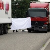 \"Nijmegen, 10-6-2010 . Ongeluk Bijsterhuizen 11. scooter gebotst tegen vrachtwagen. scooterrijder overleden, vrachtwagenchauffeur aangehouden wegens drankgebruik\"