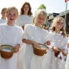 \"Huissen, 6-6-2010 .  Umgang, Maria processie in Huissen\"