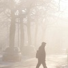 \"Nijmegen, 31-12-2010 . Sneeuw, mist, silhouet, Noorduynstraat\"