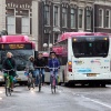 \"Nijmegen, 10-3-2011 . smetiusstraat/bloemerstraat, chaotische toestanden bij bushalte, busschauffeurs klagen dat het erg onveilig is op de genoemde straten\"